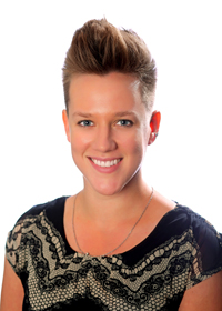 Headshot of Io Kleiser